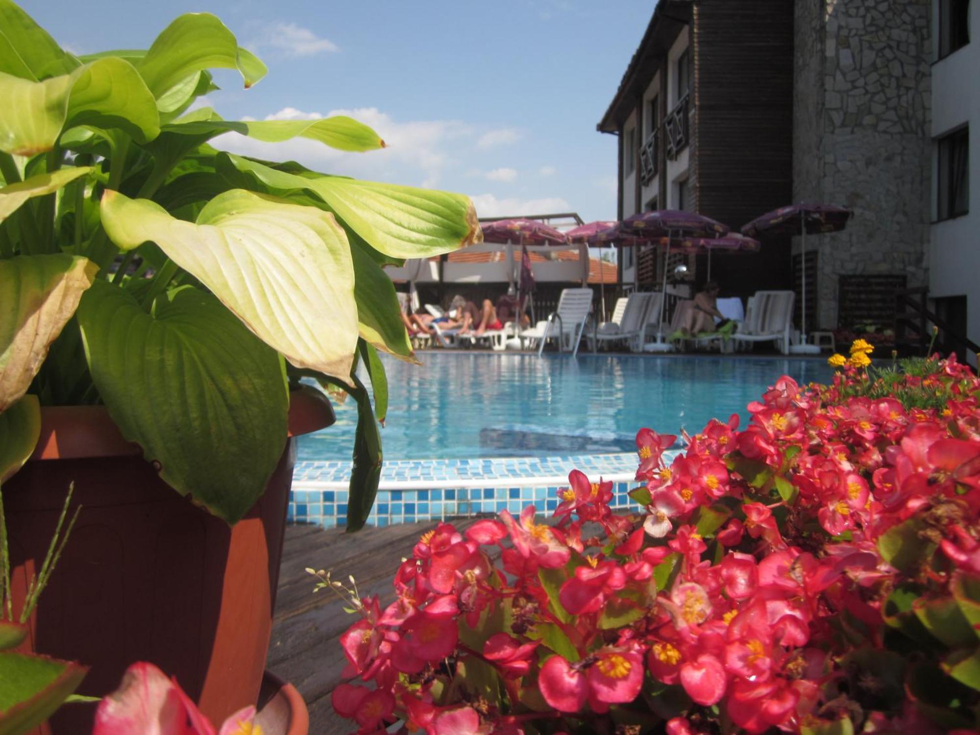 Spa Hotel Kleptuza Velingrad Exterior photo